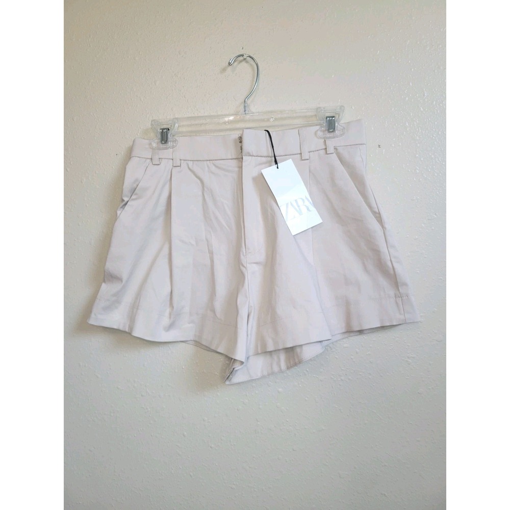 Zara Pleated Front Shorts Women's Size M Khaki Chino Casual
